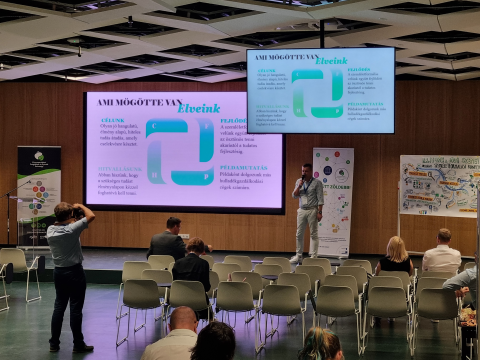 konferencia